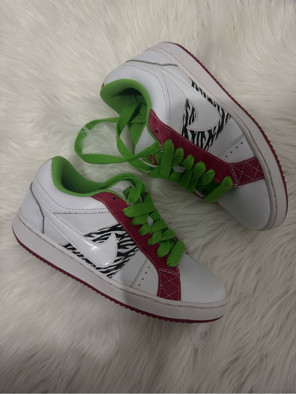 Nike Kids White Sneakers with Pink Panels and Lime Green Laces